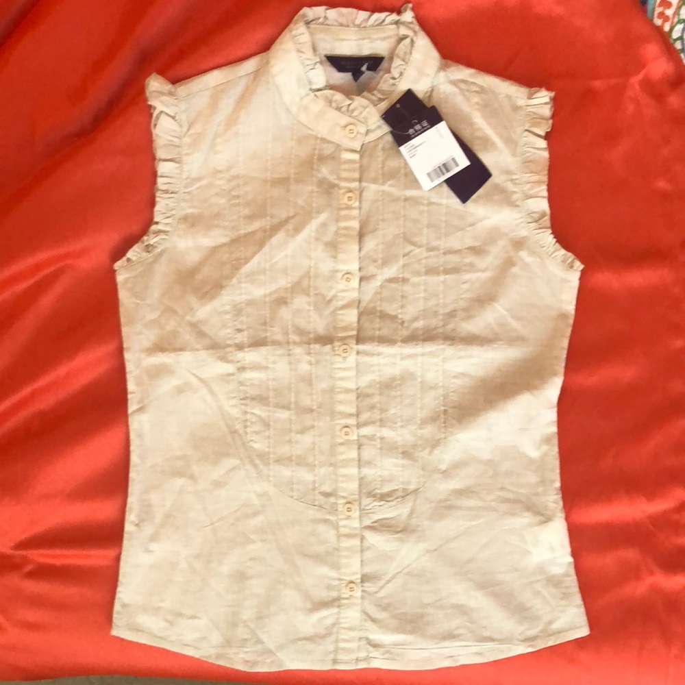 Beautiful NWT Sleeveless Blouse! Kentex Urban Outfitters, Sz-L, Cream/Lite-Beige